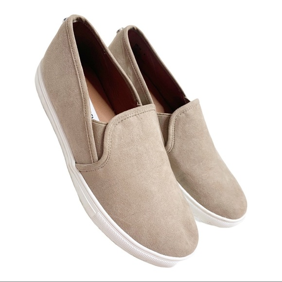 Steve Madden Shoes - Steve Madden Zelia Tan Slip On Sneakers